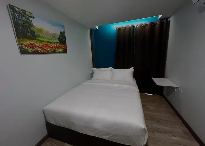 Skylink Homes - Pattunaam - Airport Link & Bts Chidlom Апарт-отель