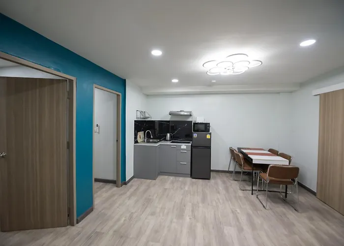Апарт-отель Skylink Homes - Pattunaam - Airport Link & Bts Chidlom