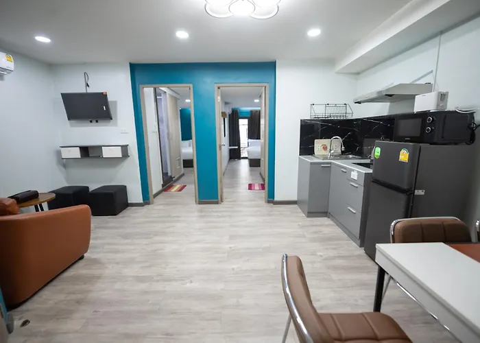 Skylink Homes - Pattunaam - Airport Link & Bts Chidlom Бангкок