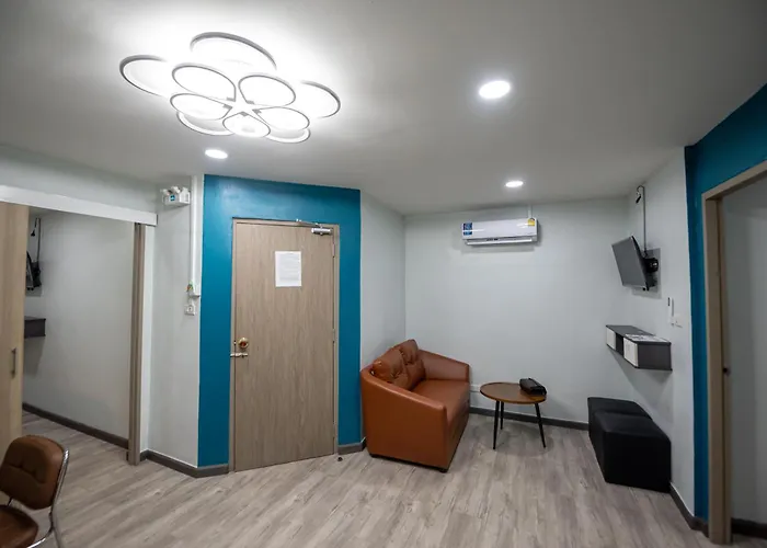 Skylink Homes - Pattunaam - Airport Link & Bts Chidlom 3*