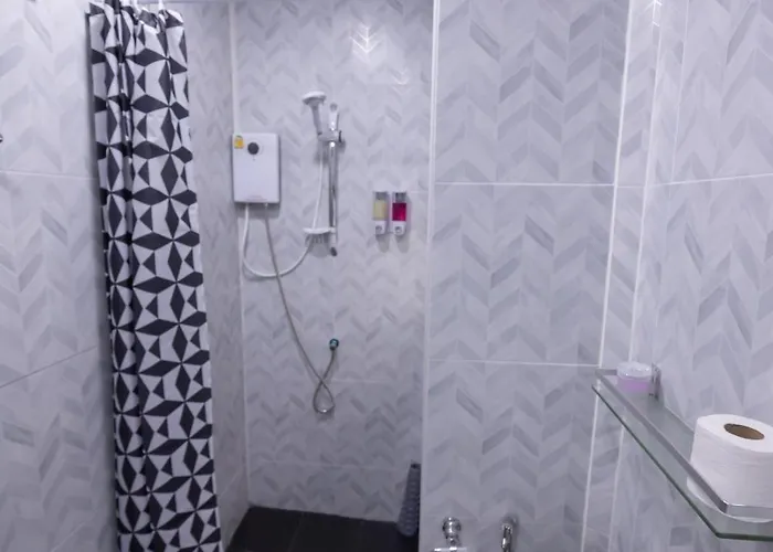 Skylink Homes - Pattunaam - Airport Link & Bts Chidlom Апарт-отель Бангкок