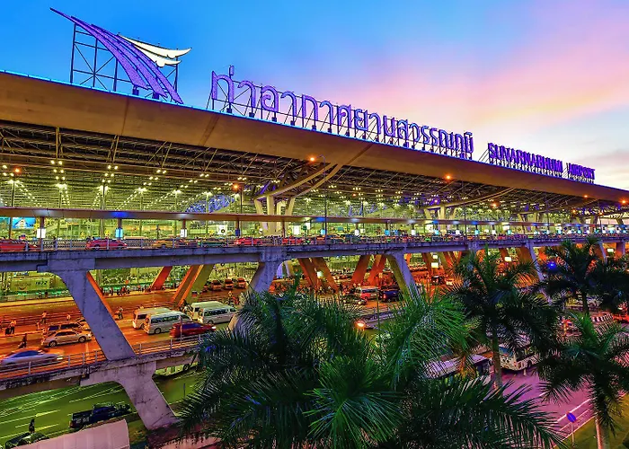 Skylink Homes - Pattunaam - Airport Link & Bts Chidlom Апарт-отель 3*