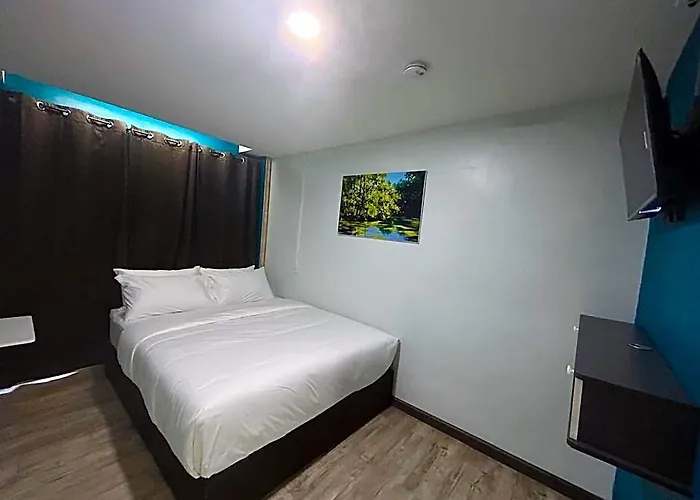 Skylink Homes - Pattunaam - Airport Link & Bts Chidlom 3*