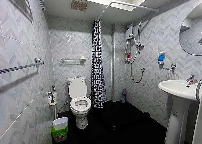 Skylink Homes - Pattunaam - Airport Link & Bts Chidlom Апарт-отель Бангкок