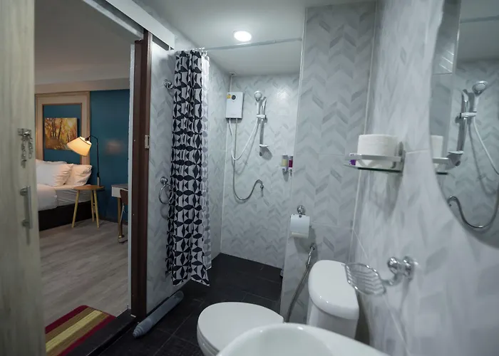 Skylink Homes - Pattunaam - Airport Link & Bts Chidlom 3*
